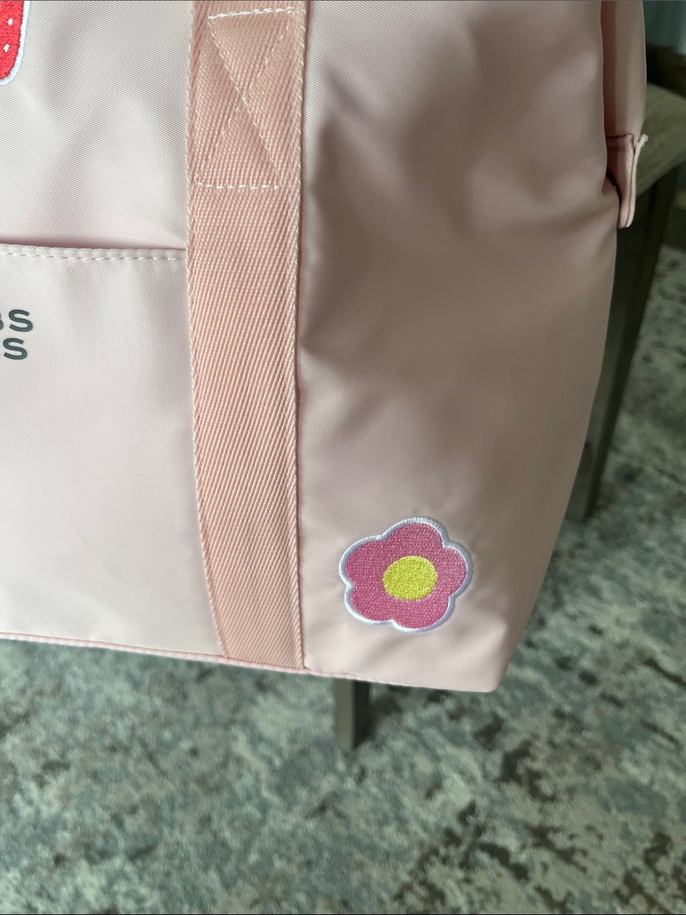 Marc Jacobs Fragrances Pink Strawberry Patch Duffle Bag-NWT - Picture 8 of 11